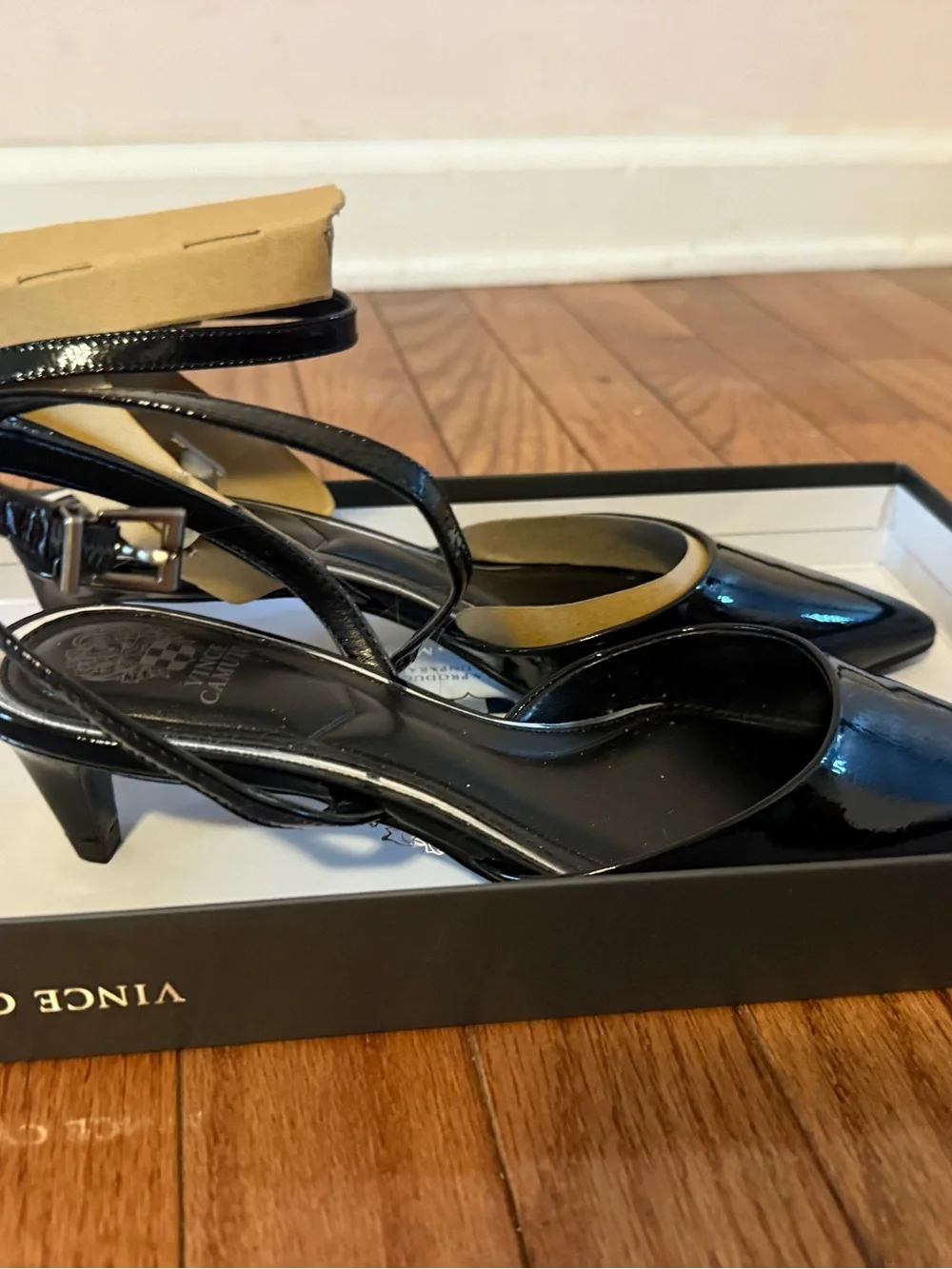 Vince Camuto Black Patent Pointed Toe Slingback Heels Size 7.5